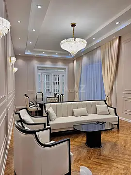 Satılır 5 otaqlı həyət evi 280 m²