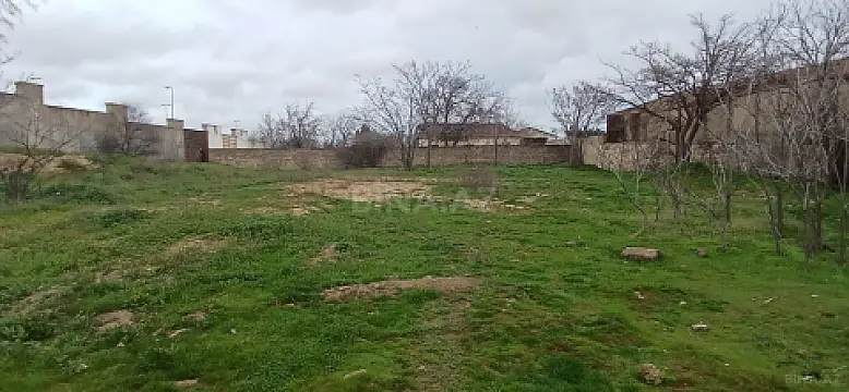 Satılır torpaq sahəsi 30 m²