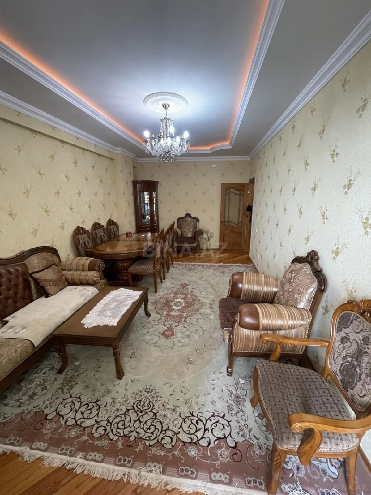 Satılır 3 otaqlı mənzil 84 m²