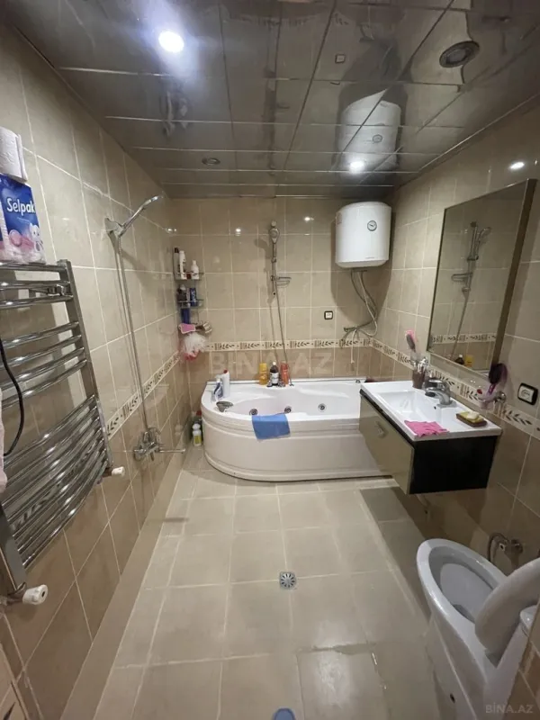 Satılır 3 otaqlı mənzil 84 m²