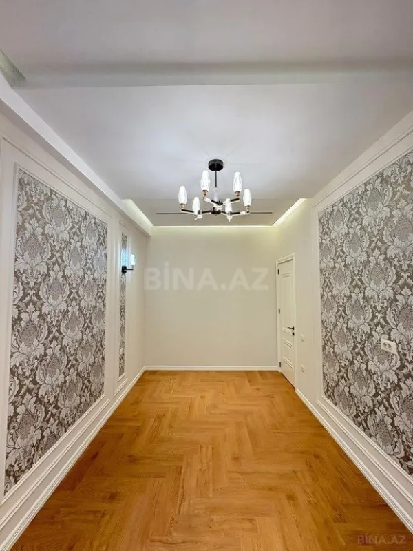 Satılır 2 otaqlı mənzil 68 m²