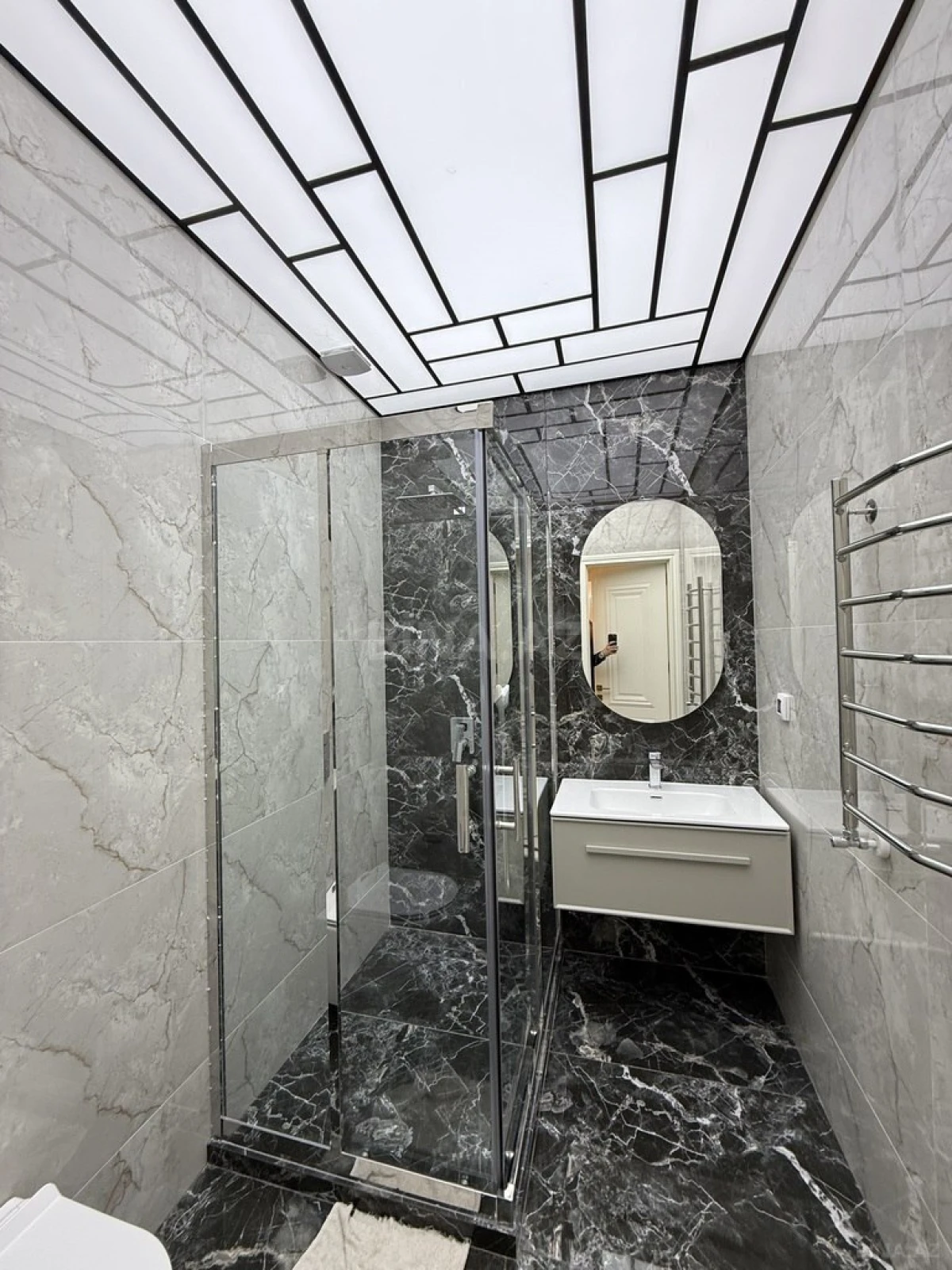 Satılır 2 otaqlı mənzil 68 m²