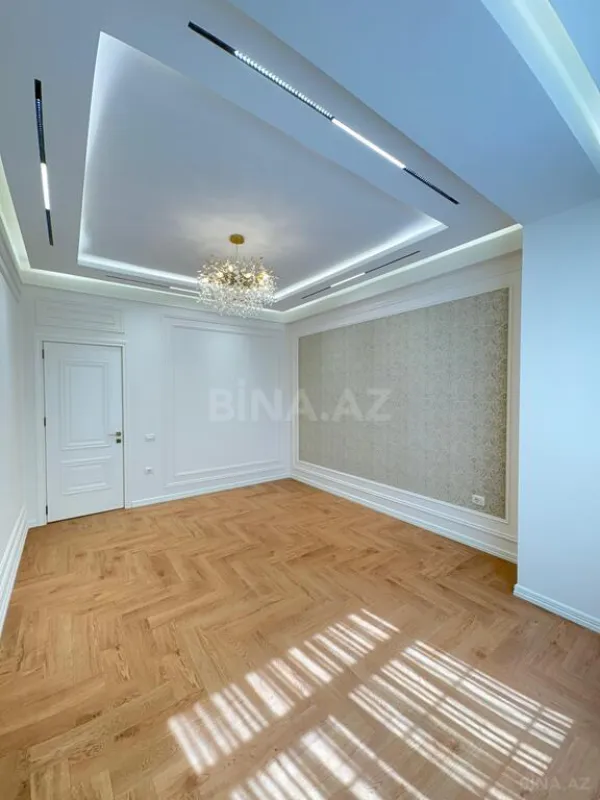 Satılır 2 otaqlı mənzil 68 m²