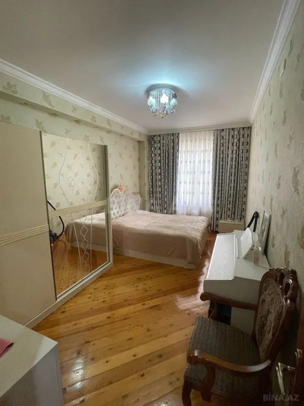 Satılır 3 otaqlı mənzil 85 m²