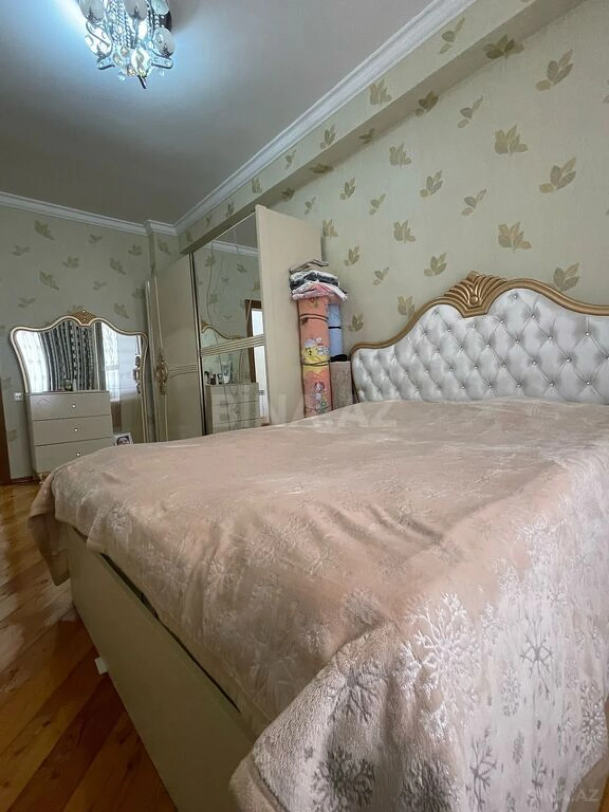 Satılır 3 otaqlı mənzil 85 m²