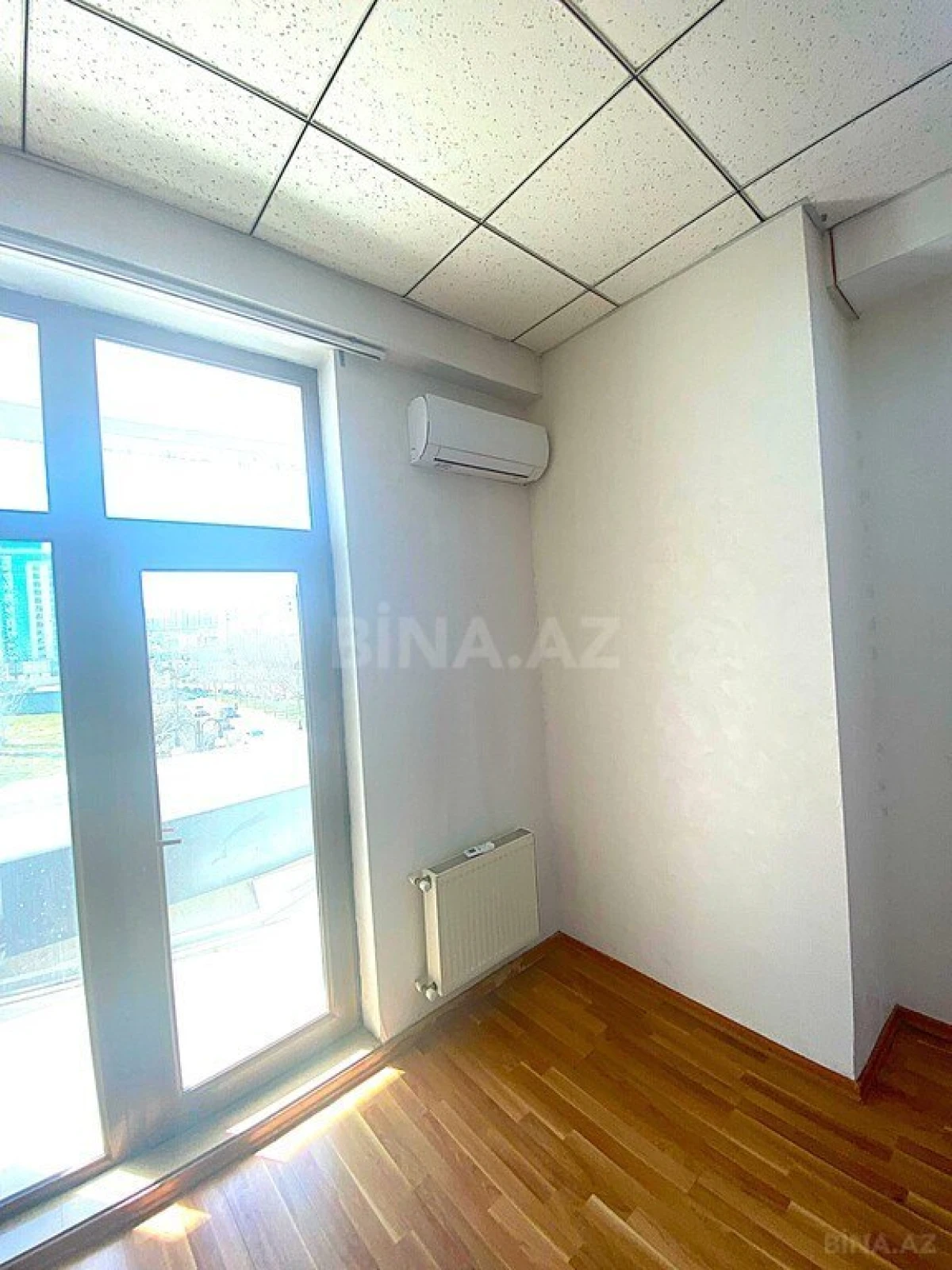 Kirayə verilir 3 otaqlı ofis 145 m²