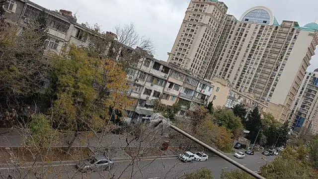 Satılır 2 otaqlı mənzil 50 m²