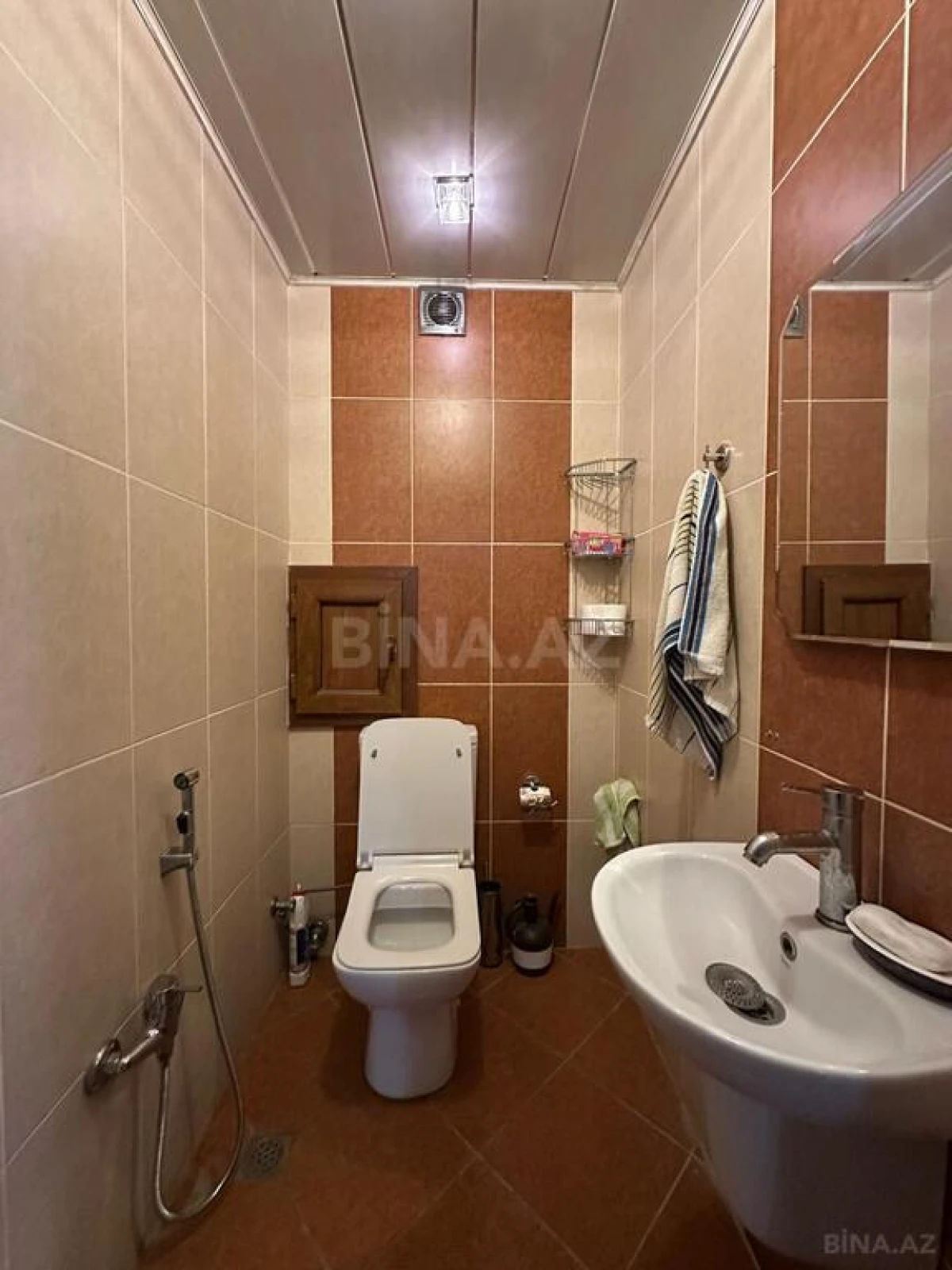 Satılır 4 otaqlı mənzil 106 m²