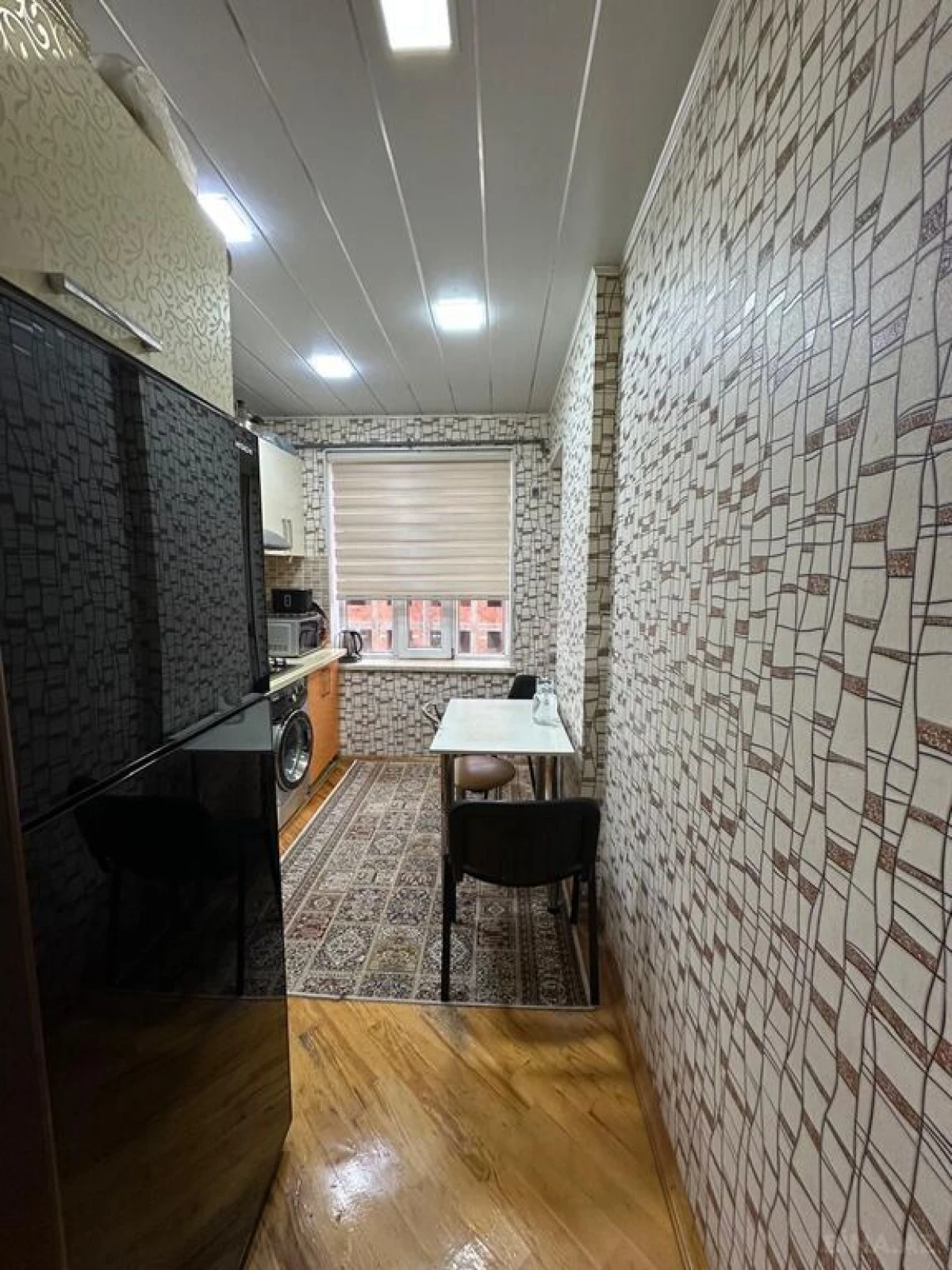 Satılır 4 otaqlı mənzil 106 m²