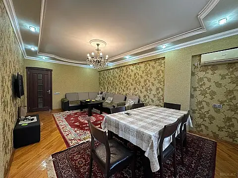 Satılır 4 otaqlı mənzil 106 m²