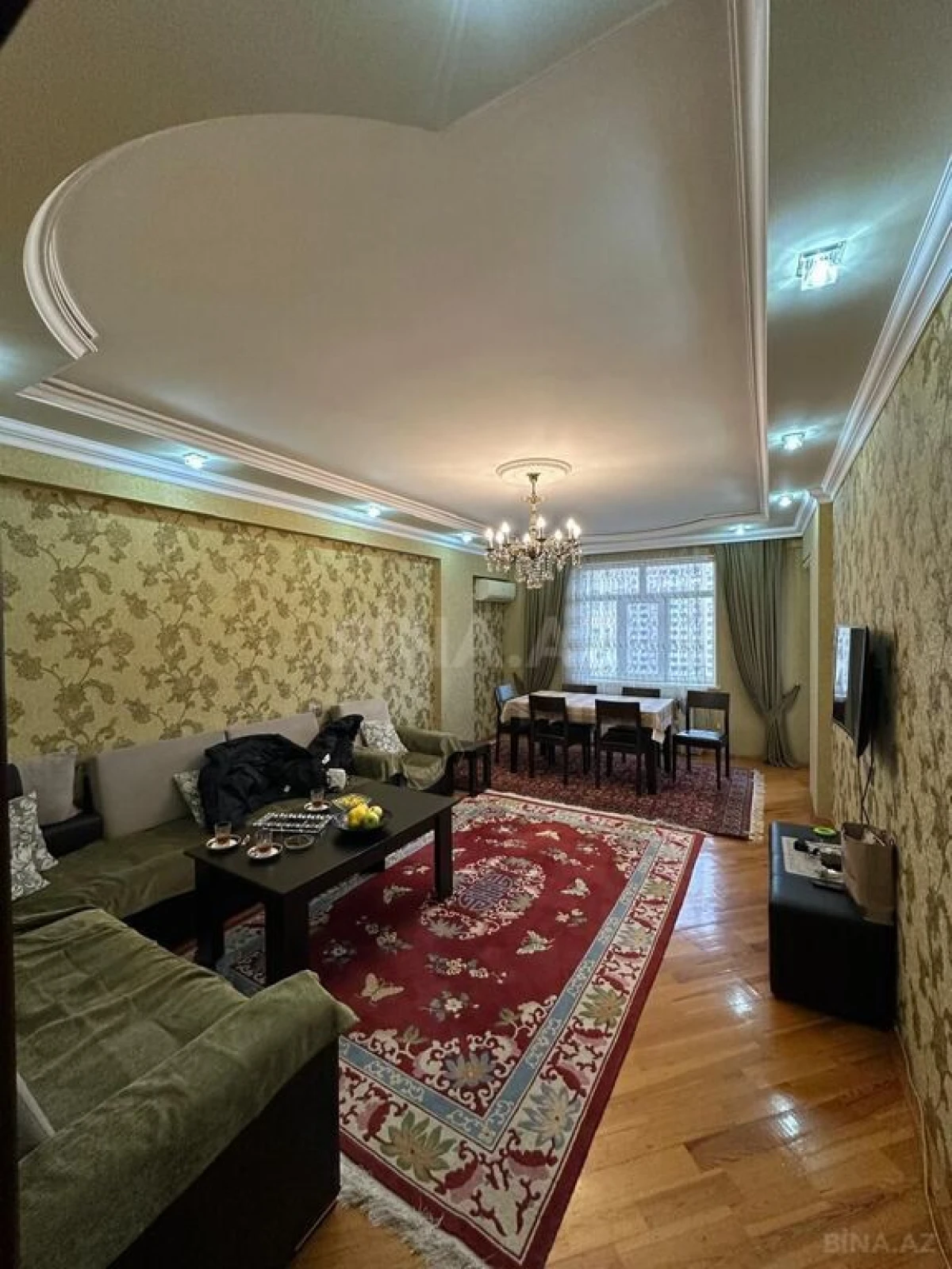Satılır 4 otaqlı mənzil 106 m²