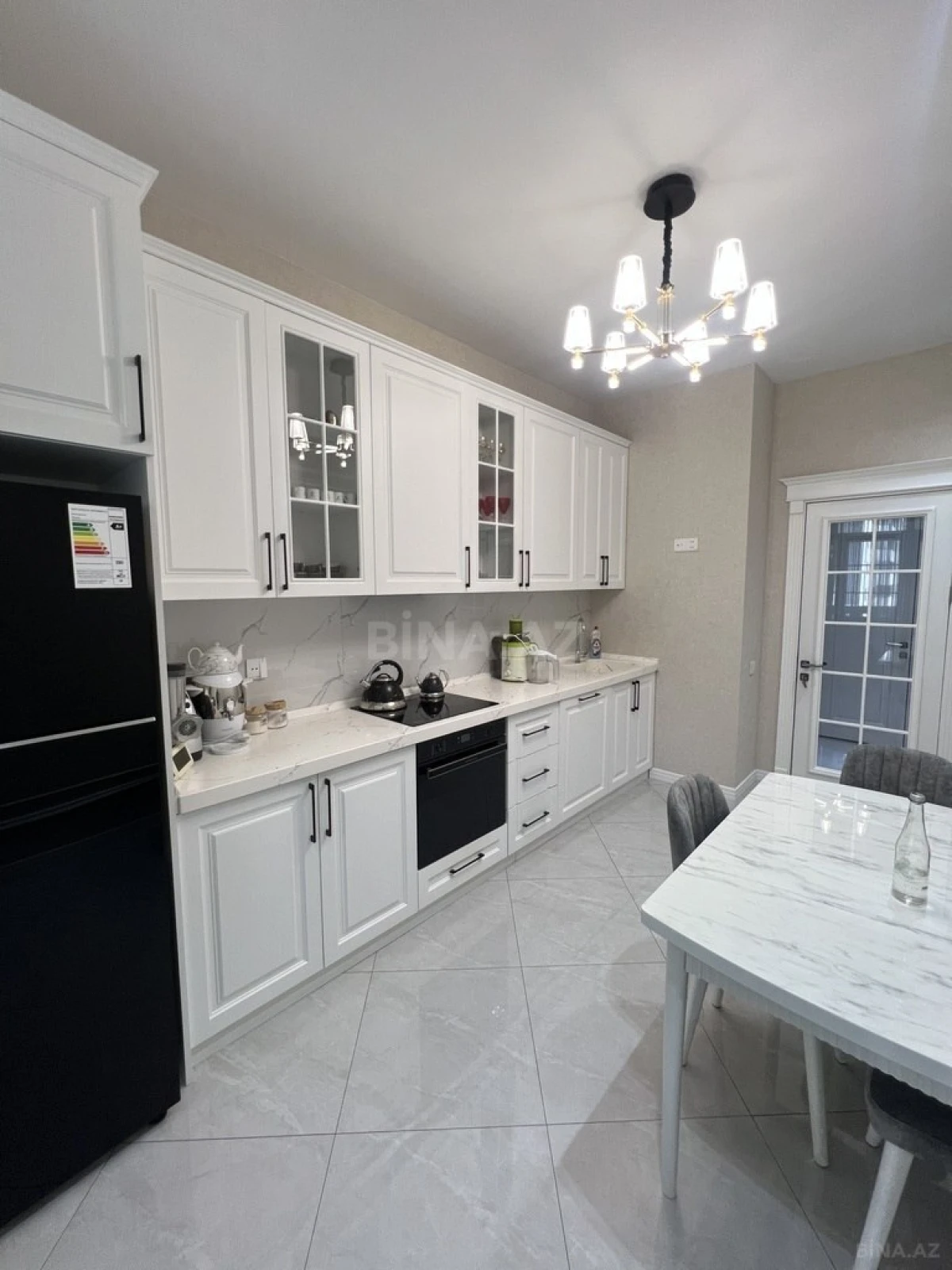 Satılır 2 otaqlı mənzil 86 m²