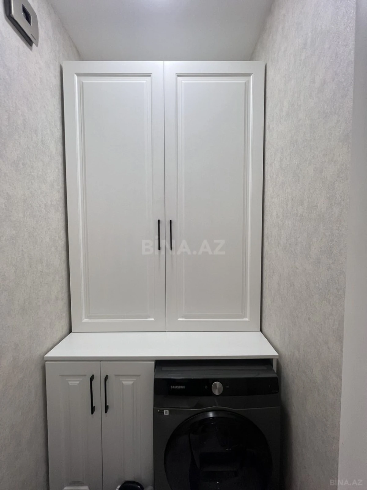 Satılır 2 otaqlı mənzil 86 m²