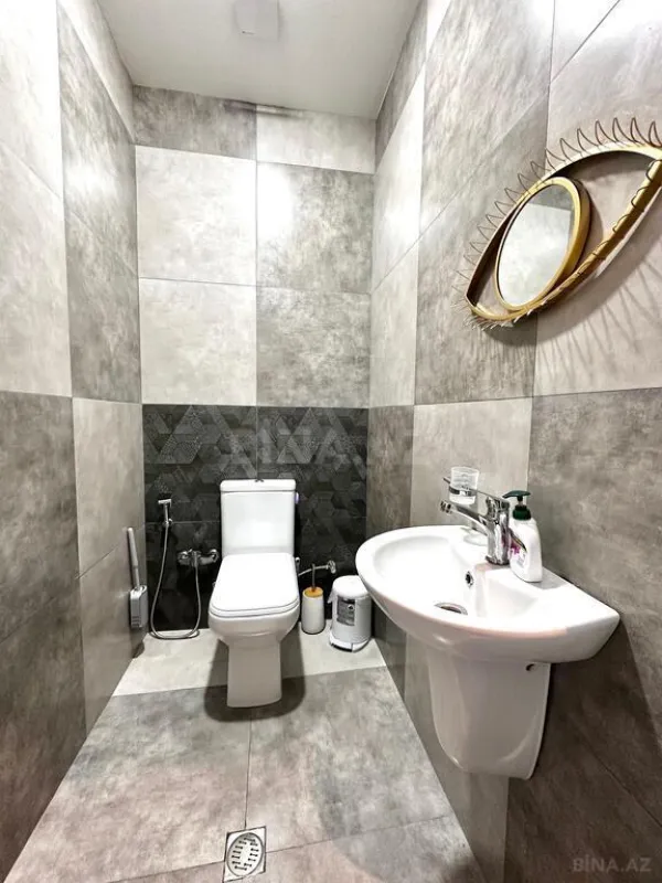 Satılır 4 otaqlı mənzil 101 m²