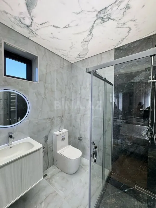 Satılır 6 otaqlı həyət evi 400 m²