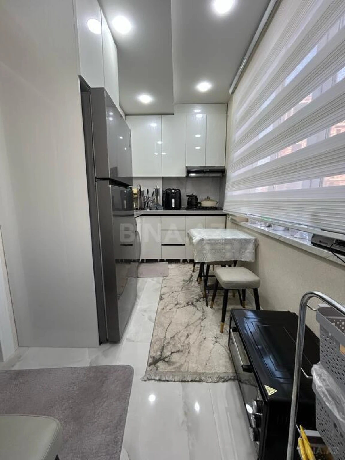 Satılır 2 otaqlı mənzil 58 m²