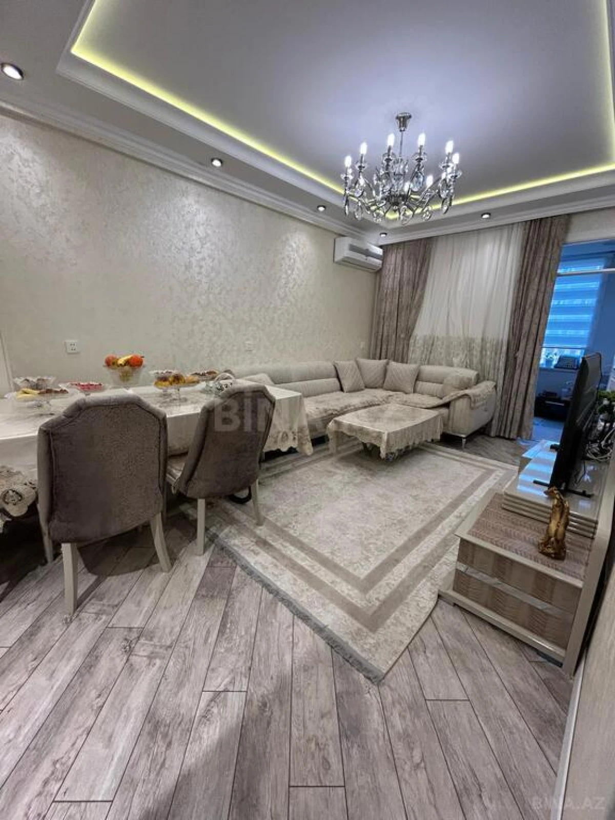 Satılır 2 otaqlı mənzil 58 m²