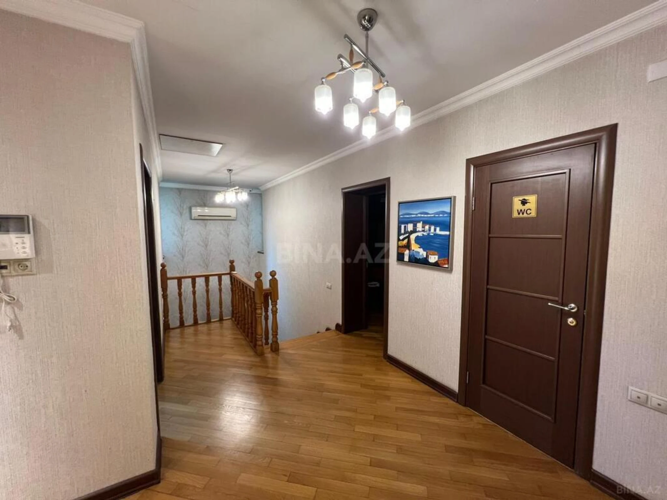 Satılır 7 otaqlı həyət evi 330 m²