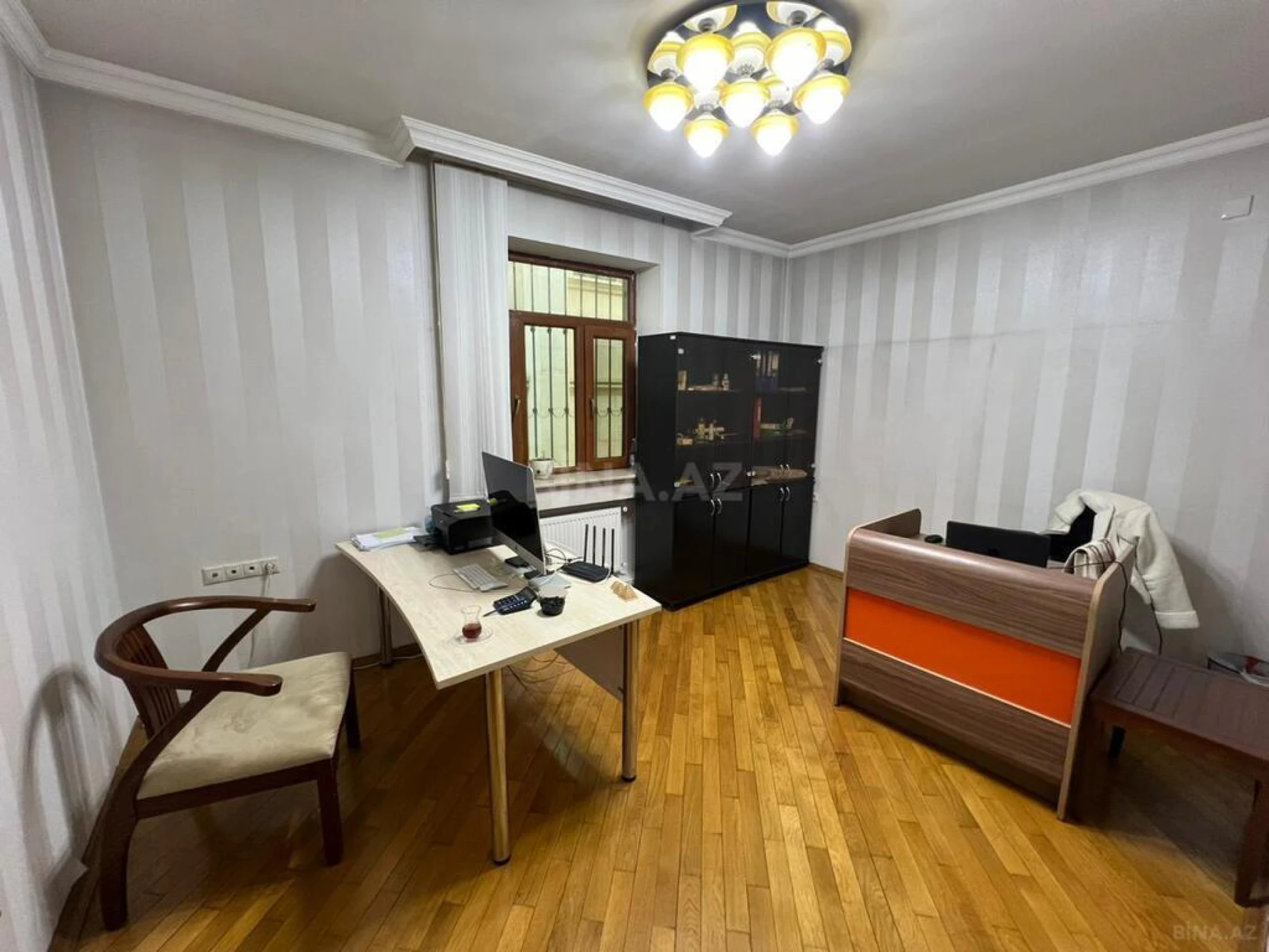 Satılır 7 otaqlı həyət evi 330 m²