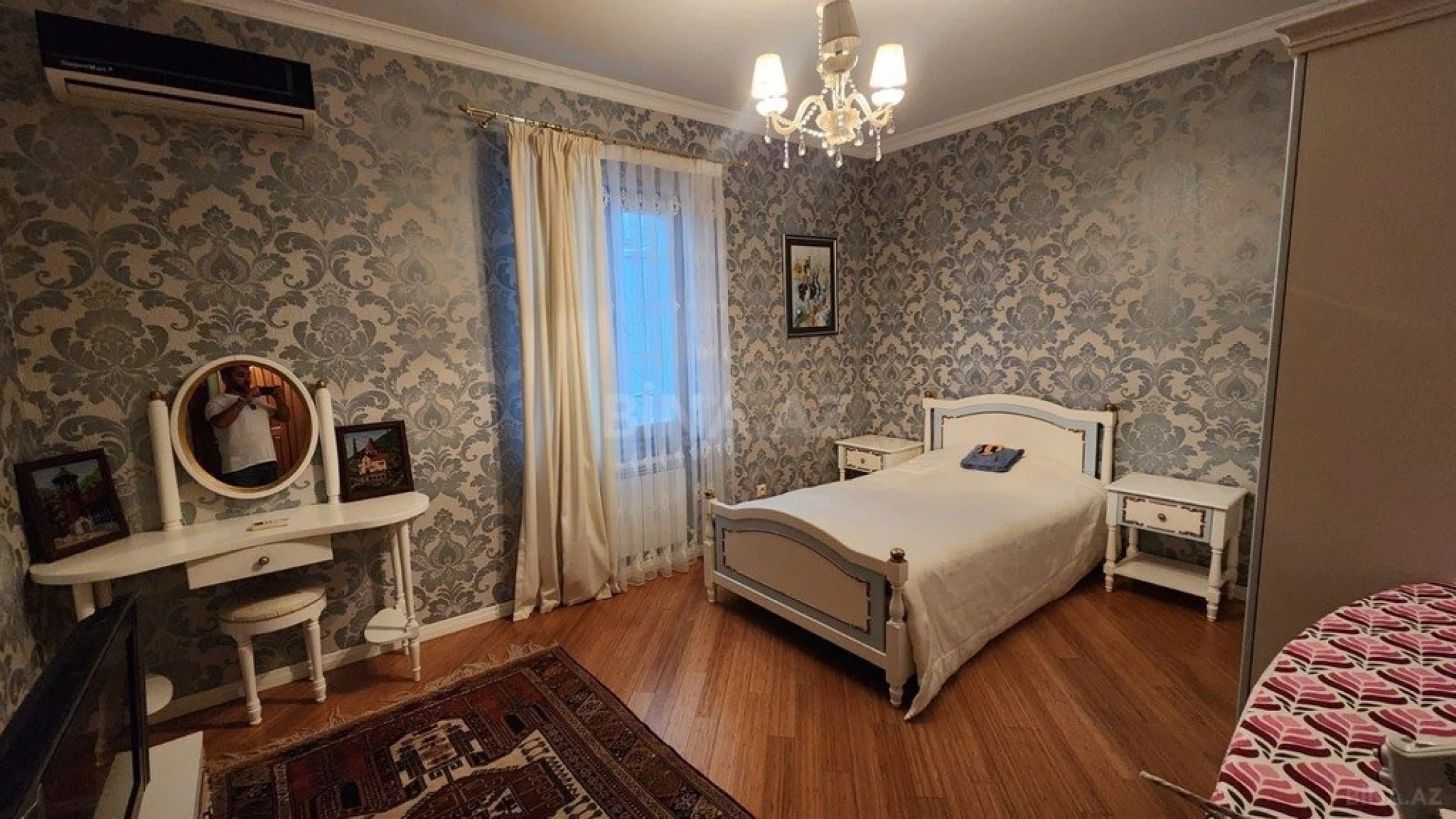 Kirayə verilir 5 otaqlı həyət evi 300 m²