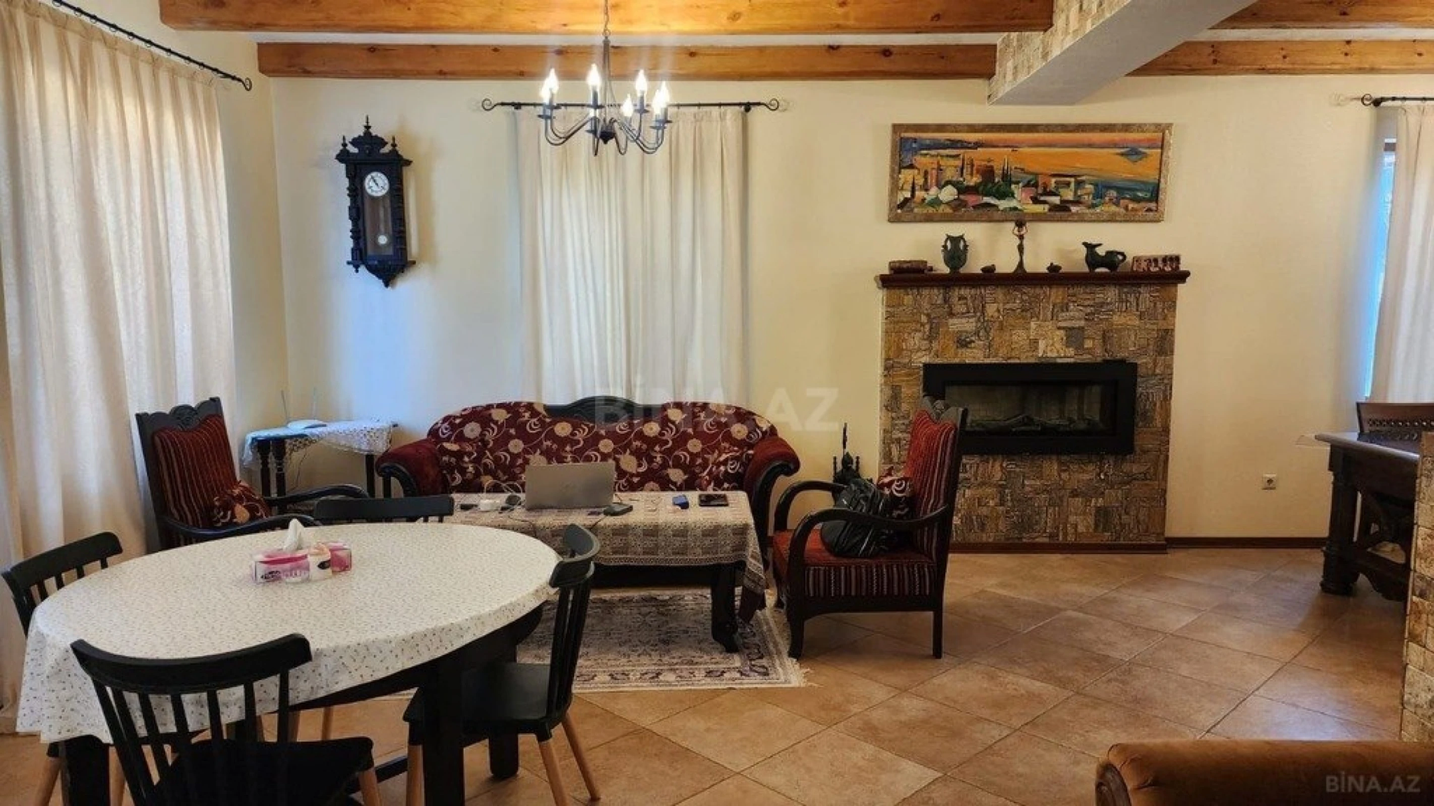 Kirayə verilir 5 otaqlı həyət evi 300 m²