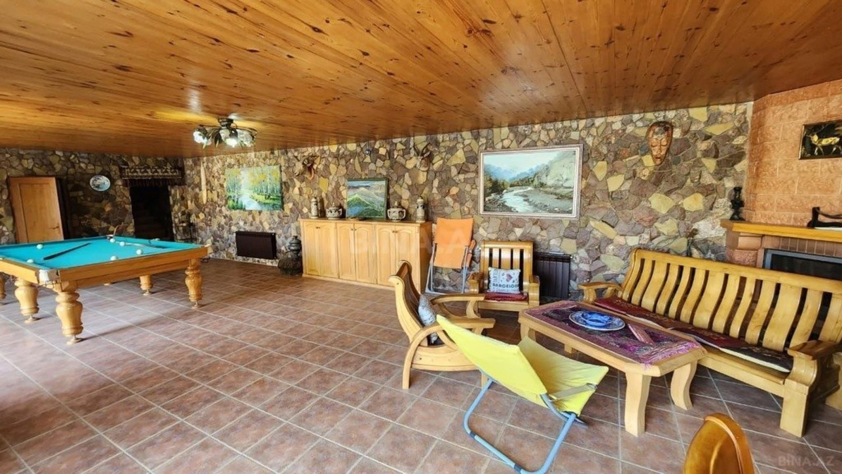 Kirayə verilir 5 otaqlı həyət evi 300 m²