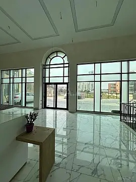 Satılır 4 otaqlı mənzil 196 m²