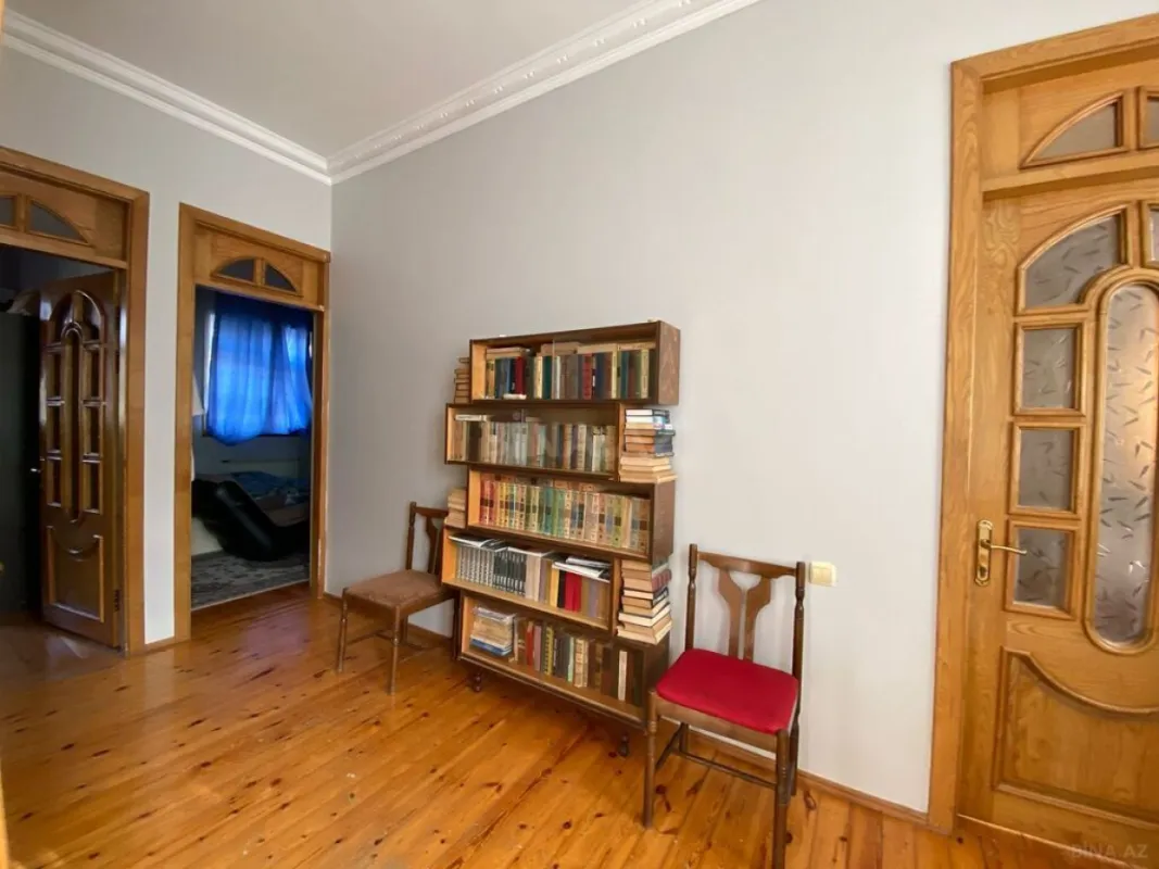 Satılır 4 otaqlı həyət evi 140 m²