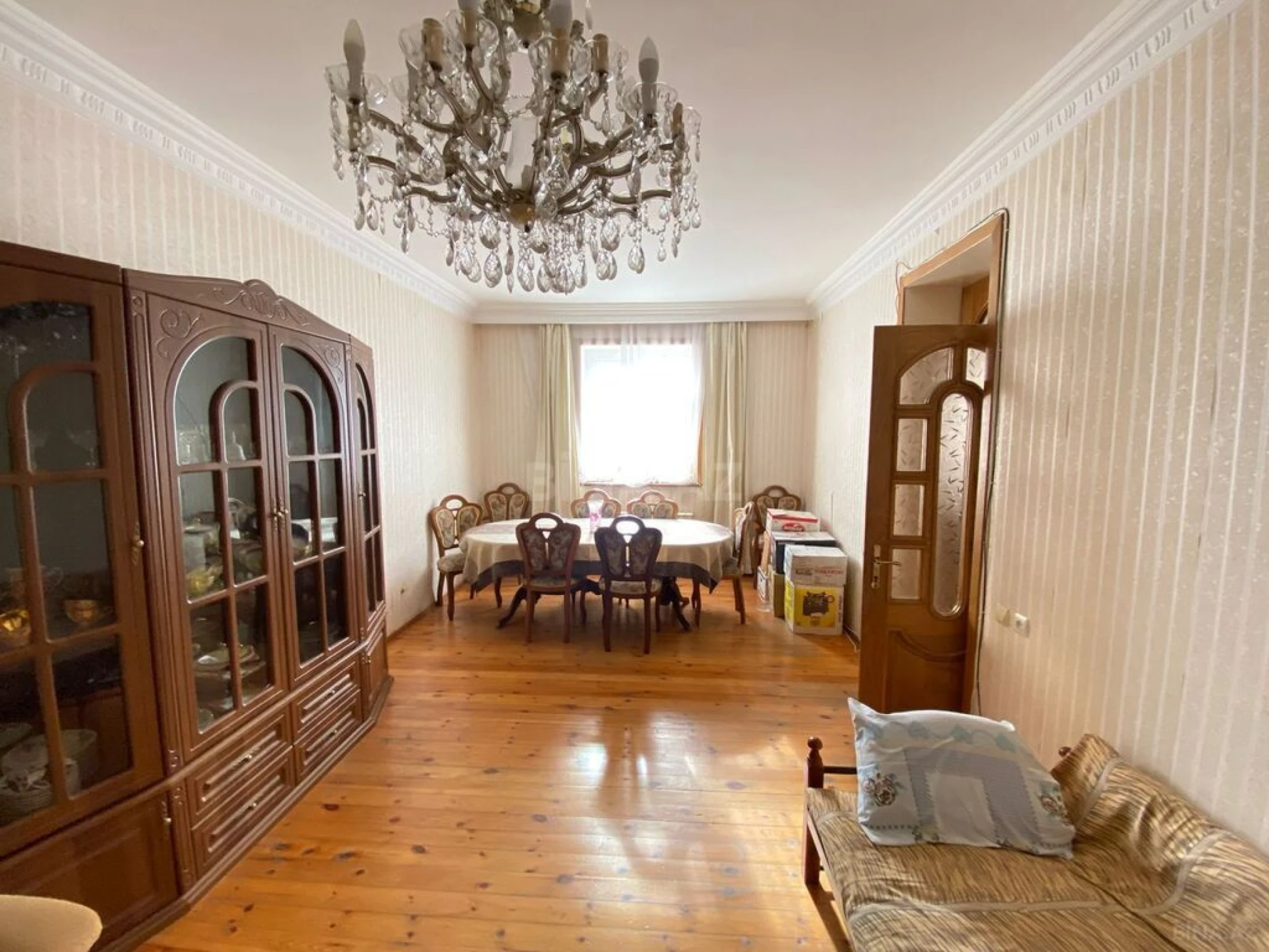 Satılır 4 otaqlı həyət evi 140 m²