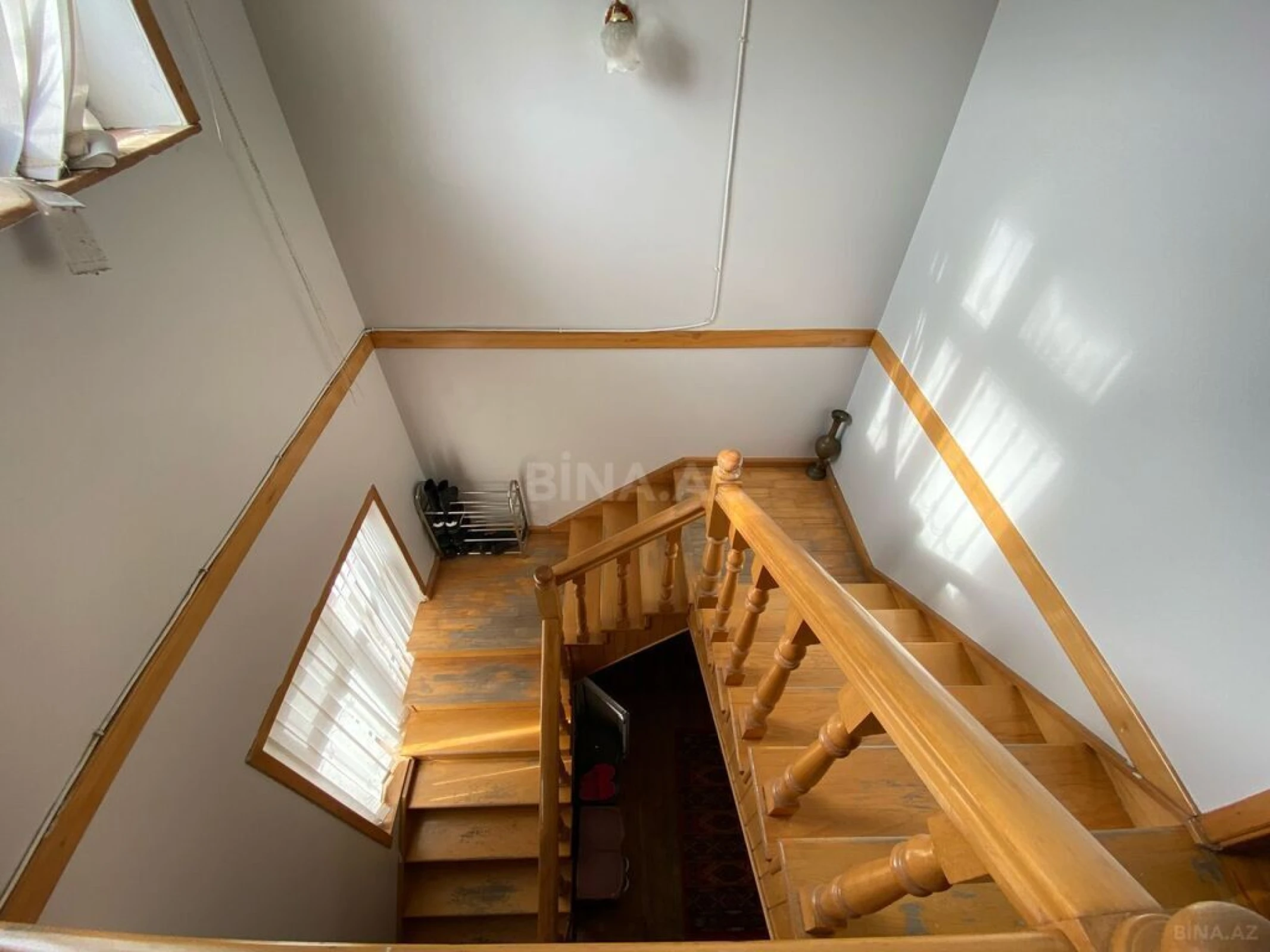 Satılır 4 otaqlı həyət evi 140 m²