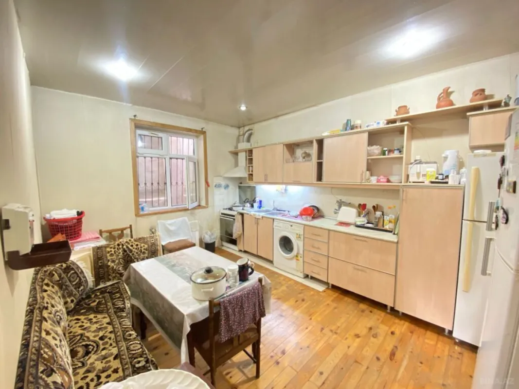 Satılır 4 otaqlı həyət evi 140 m²