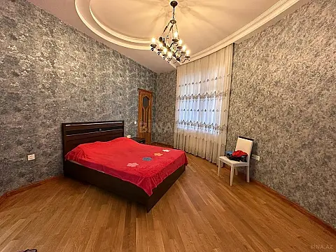 Satılır 7 otaqlı həyət evi 220 m²