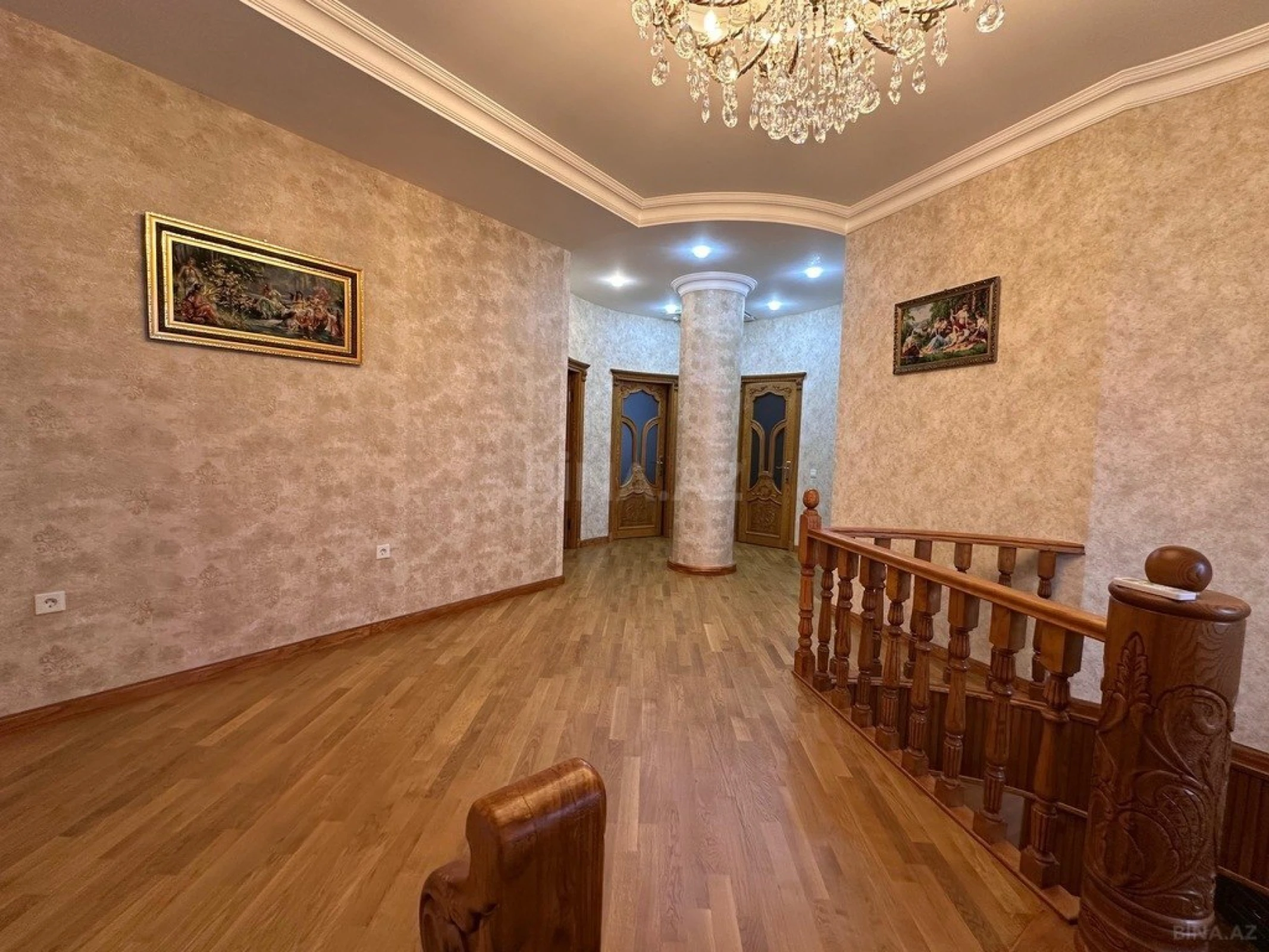 Satılır 7 otaqlı həyət evi 220 m²