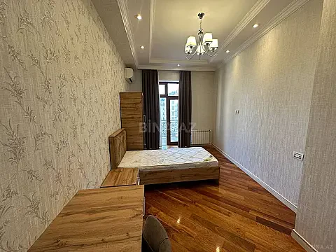 Kirayə verilir 3 otaqlı mənzil 115 m²