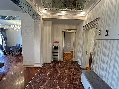 Kirayə verilir 3 otaqlı mənzil 115 m²