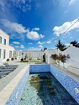 Satılır 5 otaqlı həyət evi 260 m²