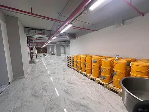 Satılır obyekt 315 m²