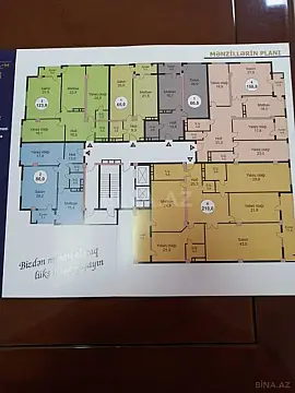 Satılır 4 otaqlı mənzil 158 m²