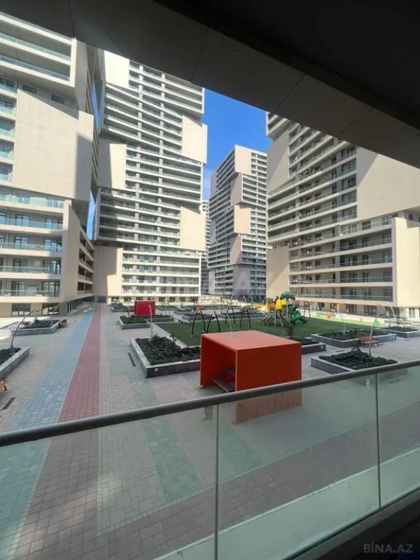 Kirayə verilir 3 otaqlı mənzil 115 m²