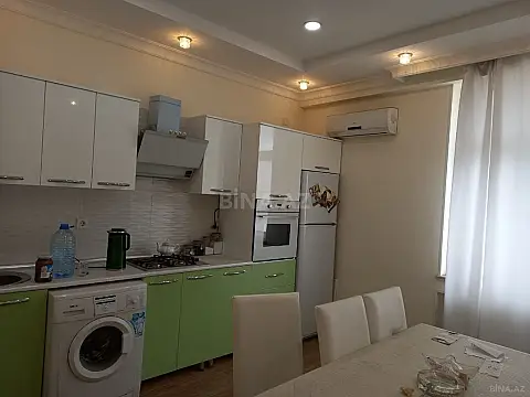 Satılır 3 otaqlı mənzil 144 m²