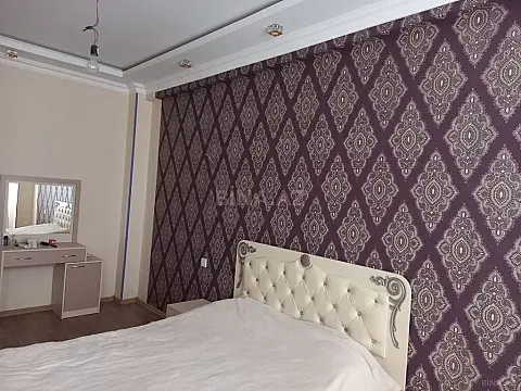 Satılır 3 otaqlı mənzil 144 m² — Bakı, İnşaatçılar 3 otaq 144.00 m²