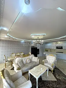 Kirayə verilir 2 otaqlı mənzil 100 m²