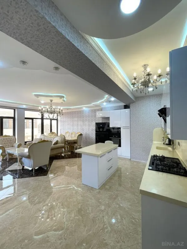 Kirayə verilir 2 otaqlı mənzil 100 m²