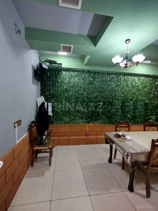 Satılır obyekt 260 m²