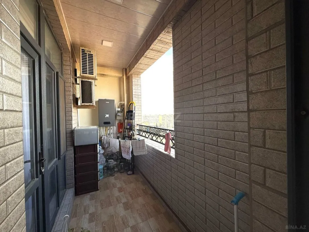 Satılır 2 otaqlı mənzil 76.6 m²