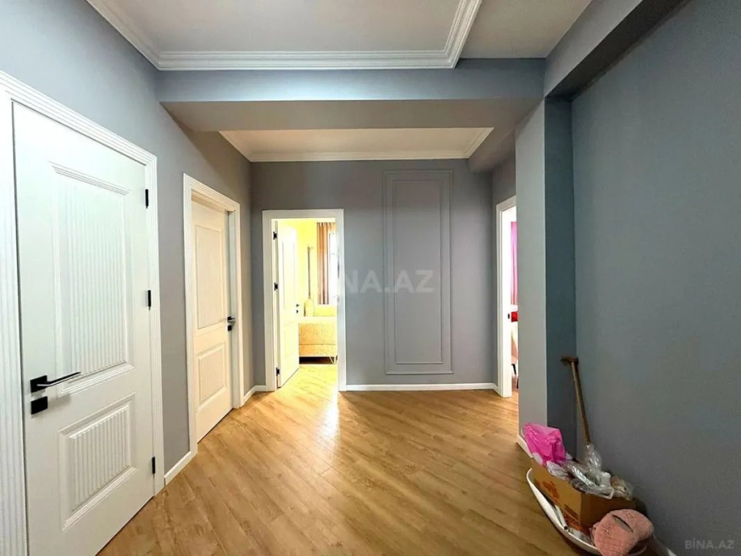 Satılır 2 otaqlı mənzil 76.6 m²