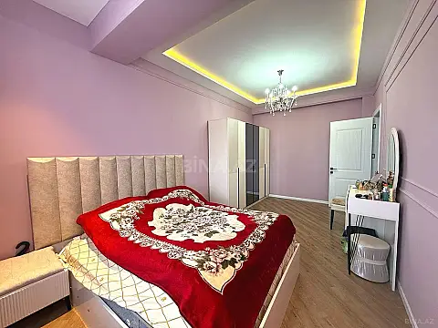 Satılır 2 otaqlı mənzil 76.6 m²