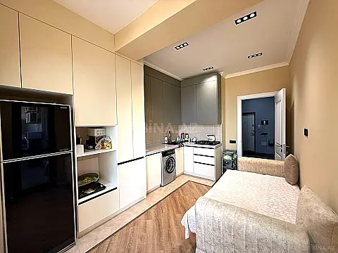 Satılır 2 otaqlı mənzil 76.6 m²