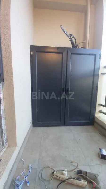 Satılır 2 otaqlı mənzil 76.6 m²