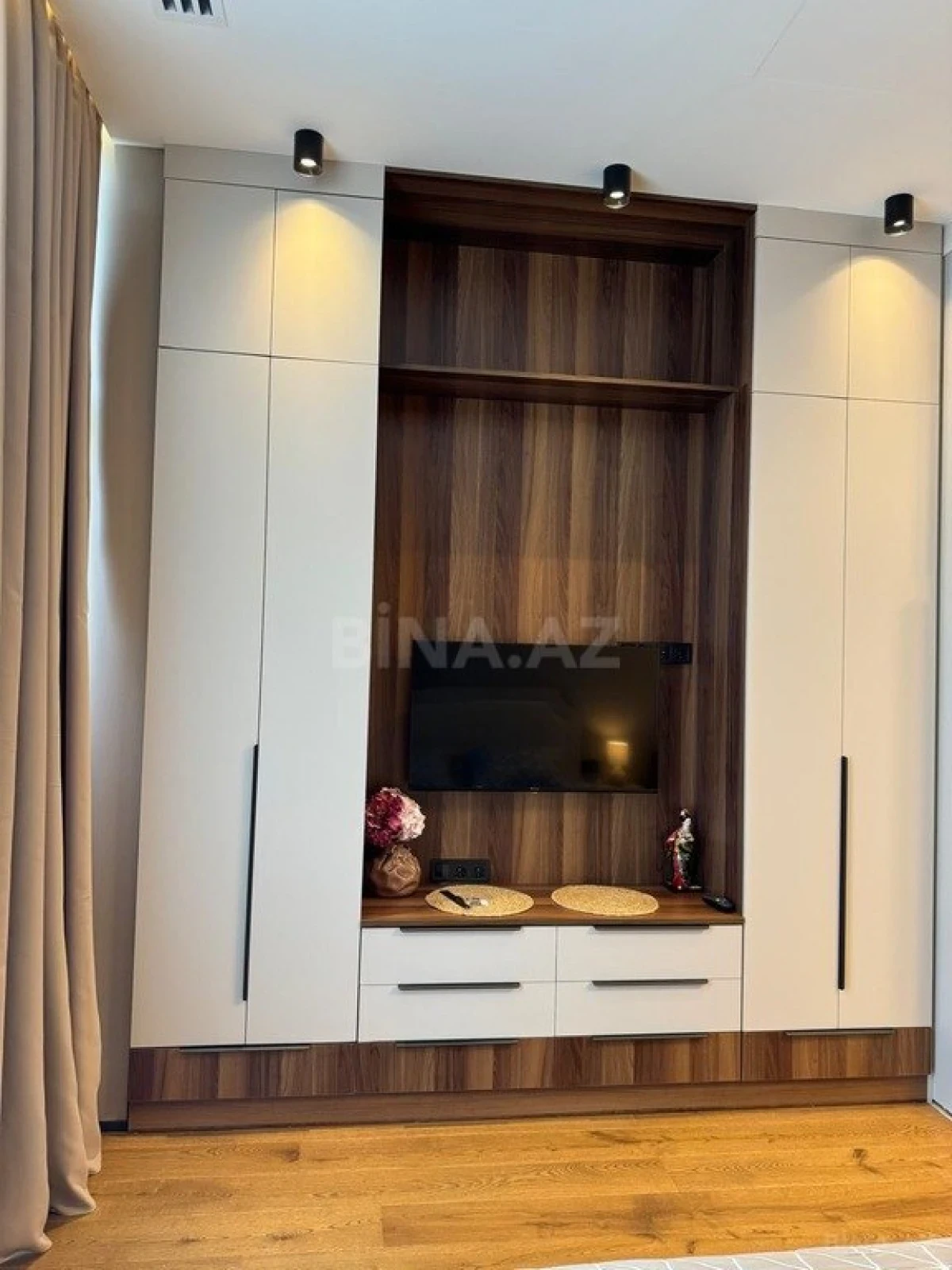 Kirayə verilir 1 otaqlı mənzil 46 m²